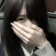 温瞳💆👛💄抖音号头像