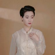 小个子七弦教穿搭抖音达人头像