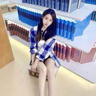 小晴好书分享二号抖音达人头像