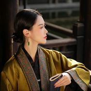 初见十三娘官方旗舰店抖音达人头像