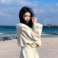 ally的小屋抖音达人头像