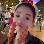 二妮爱生活（小肉包）抖音达人头像