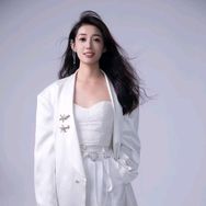 小宁一路汽车抖音达人头像