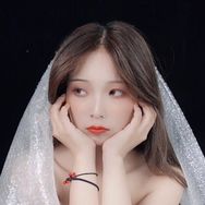 奇迹小染抖音达人头像