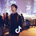 襄阳小杨哥——优居优住(三十二中店)抖音达人头像