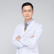 周博士讲皮肤抖音达人头像