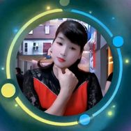 曼莉《橱窗好物》抖音达人头像