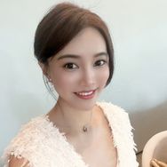 S.LEOVAY中日小阿姨抖音达人头像