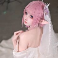 小猪曈抖音达人头像