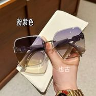 也古轻奢太阳墨镜🕶️抖音号头像