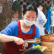 郭阿姨月亮馍抖音达人头像
