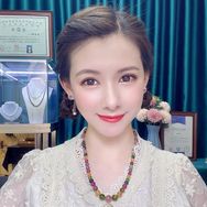 珊珊宝藏甄选抖音达人头像