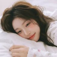 徐婉婉🌈抖音达人头像