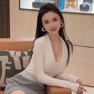 Vivi大小姐抖音达人头像