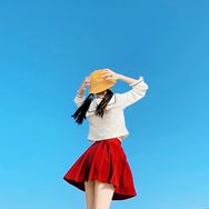 卢卢biu🍓抖音达人头像