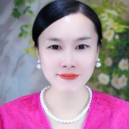 半夏老师美容护肤抖音达人头像