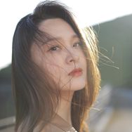 陈思斯抖音号头像