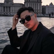 铁根抖音达人头像