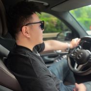 坤三少《东东》抖音达人头像