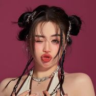 大嘴妹（修可芙亲女儿特批机制晚上20点）抖音号头像