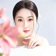 彤心向阳（上午8:26）晓雨倾城抖音达人头像