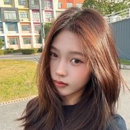 郑嘉琪抖音达人头像