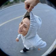热情老万抖音达人头像