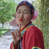小桃红（团队收徒）抖音达人头像