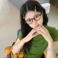 芒果姐姐爱追剧抖音达人头像