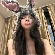 嗨喽Kt小猫🐱抖音达人头像