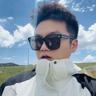 杉柠传媒（综艺秀）抖音达人头像