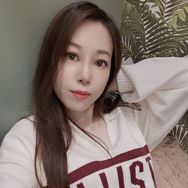 Shirley逛吃魔都抖音达人头像
