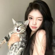 柏柏吖🐰抖音达人头像