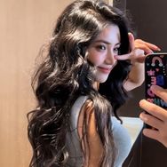 雅雅的雅抖音达人头像