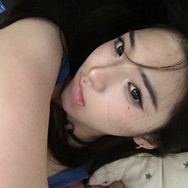 Vvvwillowei抖音达人头像