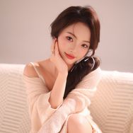 乐妈【柔丫洞洞裤专场】抖音达人头像