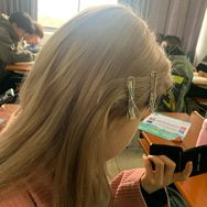 Bbagel抖音达人头像