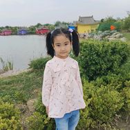 妍妍同学抖音达人头像