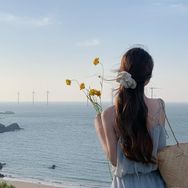 小陈爱旅行抖音达人头像