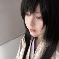 鹤鹤鹤鹤一抖音达人头像