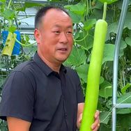 房顶菜园大叔抖音达人头像