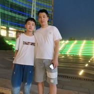 子耀爸爸王士波（与爱同行）抖音达人头像