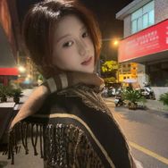 Joy高定🧣抖音号头像