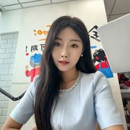 小酸奶（临期清货版）抖音达人头像