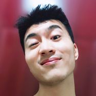 戏很多的金兑抖音达人头像
