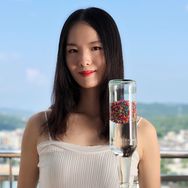 玲爷抖音达人头像