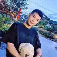 小祁游世界抖音达人头像