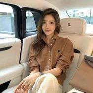 ROMISTUDIO服饰店抖音达人头像