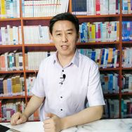 黄生就市论势抖音达人头像