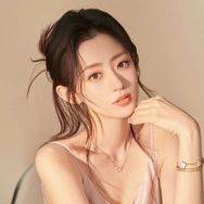 大婷小阿姨抖音达人头像